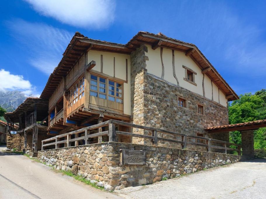 La Yosa De Arguebanes Villa Luaran gambar