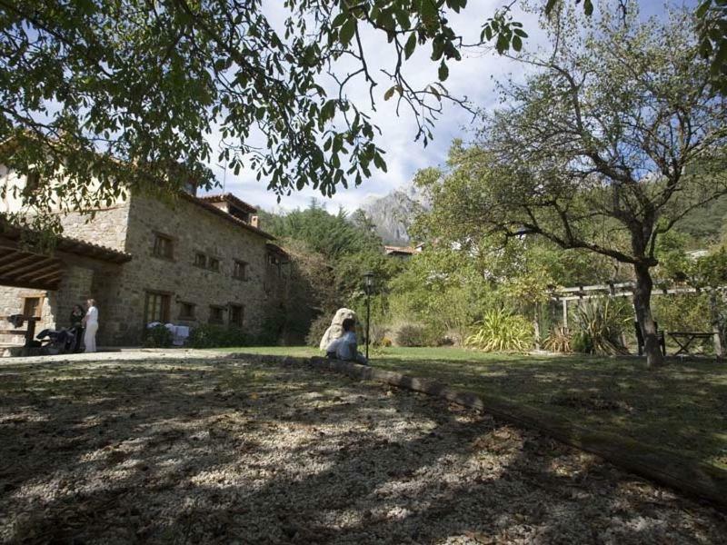 La Yosa De Arguebanes Villa Luaran gambar